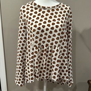 NWT Much Money Flowy Heart Top Size M/L